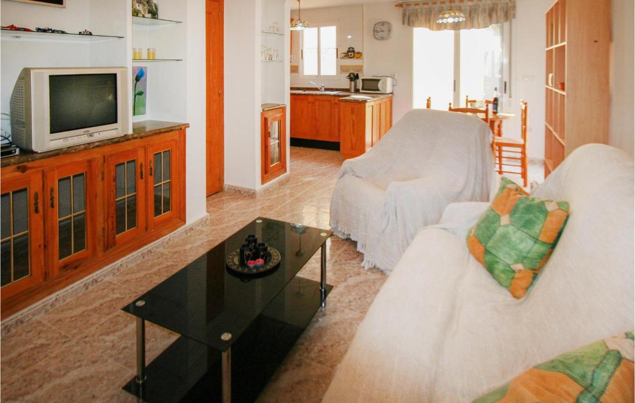 Cozy Home In Orihuela Costa With Kitchenette المظهر الخارجي الصورة